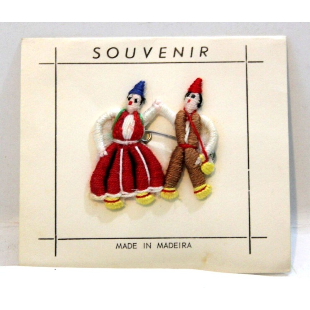 Vintage Handmade Madeira Portugal Yarn Wrapped Dancing Couple Textile Art Brooch